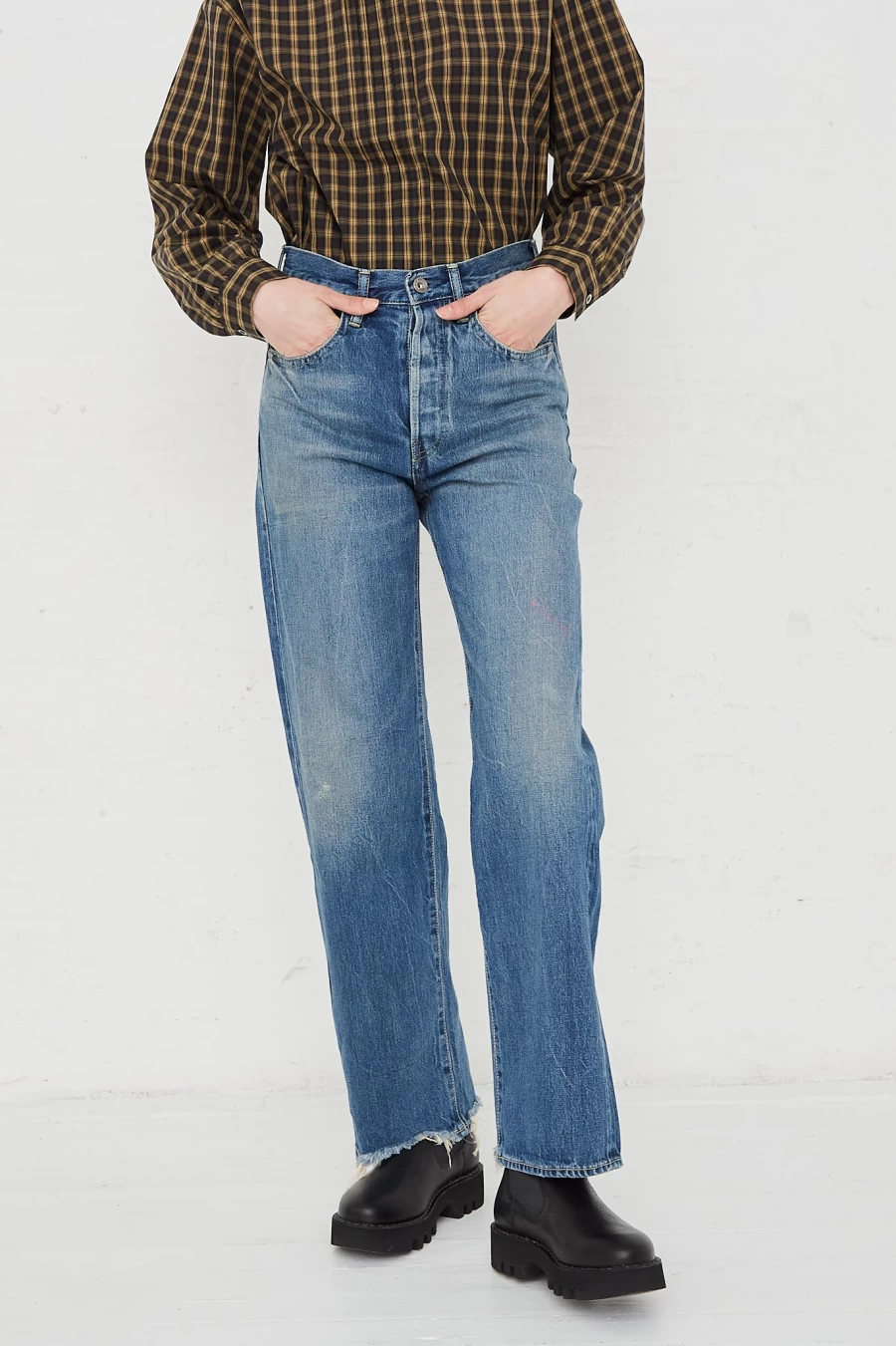 Chimala Medium Rinse Selvedge Denim Straight Leg Jeans - Oroboro Wash