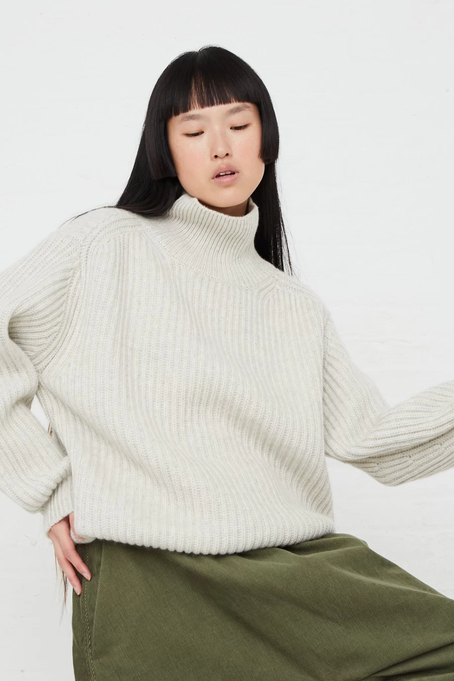 Sofie D'Hoore Wool Cashmere Mom Sweater in Snow | Oroboro Cozy Knit Women's Pullover