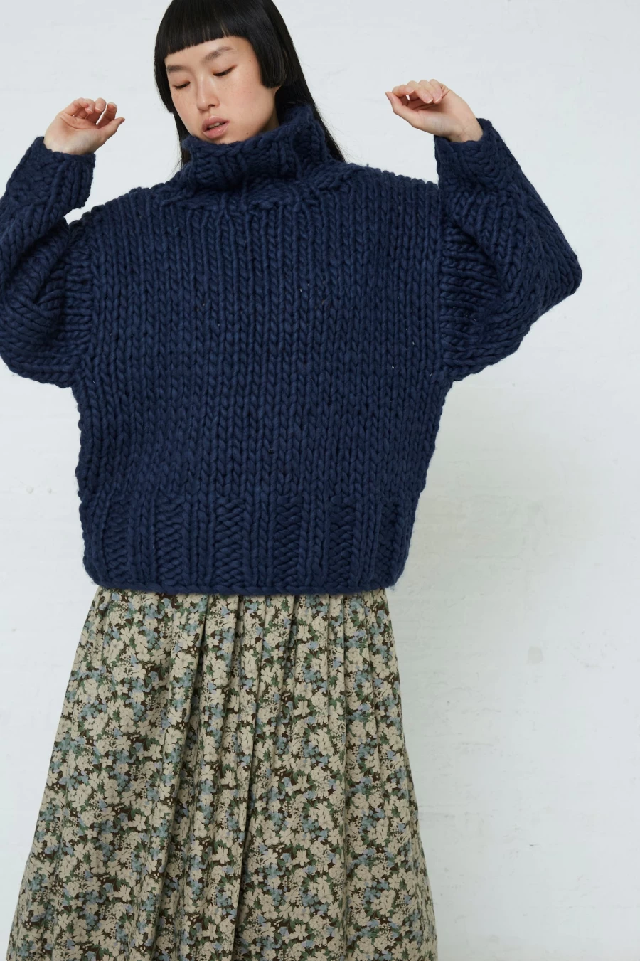 "Ichi Navy Wool Hand-Knit Pullover Sweater | Premium Knitwear | Oroboro Store"