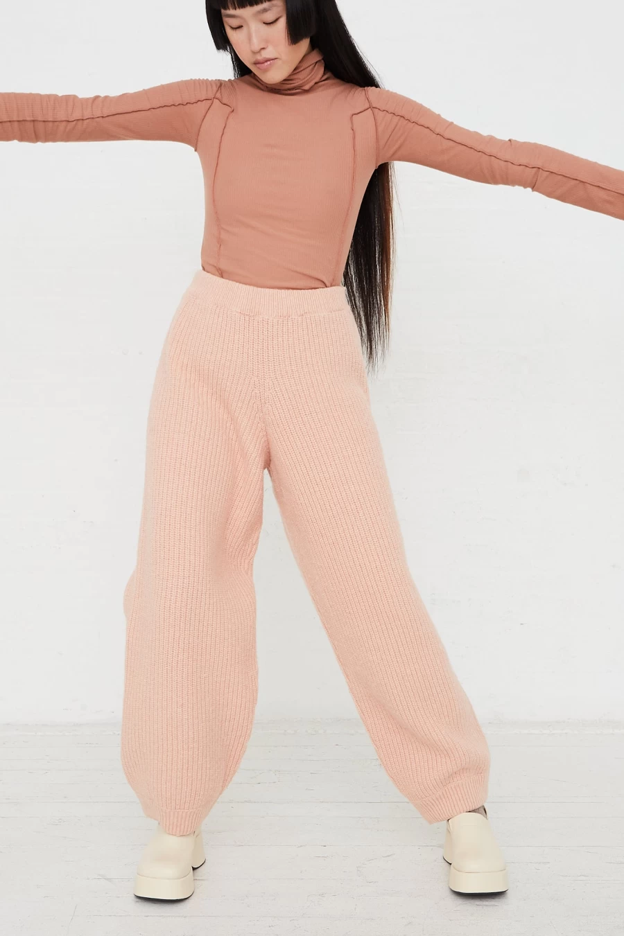 Baserange Mea Knit Pant - Soft Pink High-Quality Women's Loungewear | Sustainable Comfort Pants