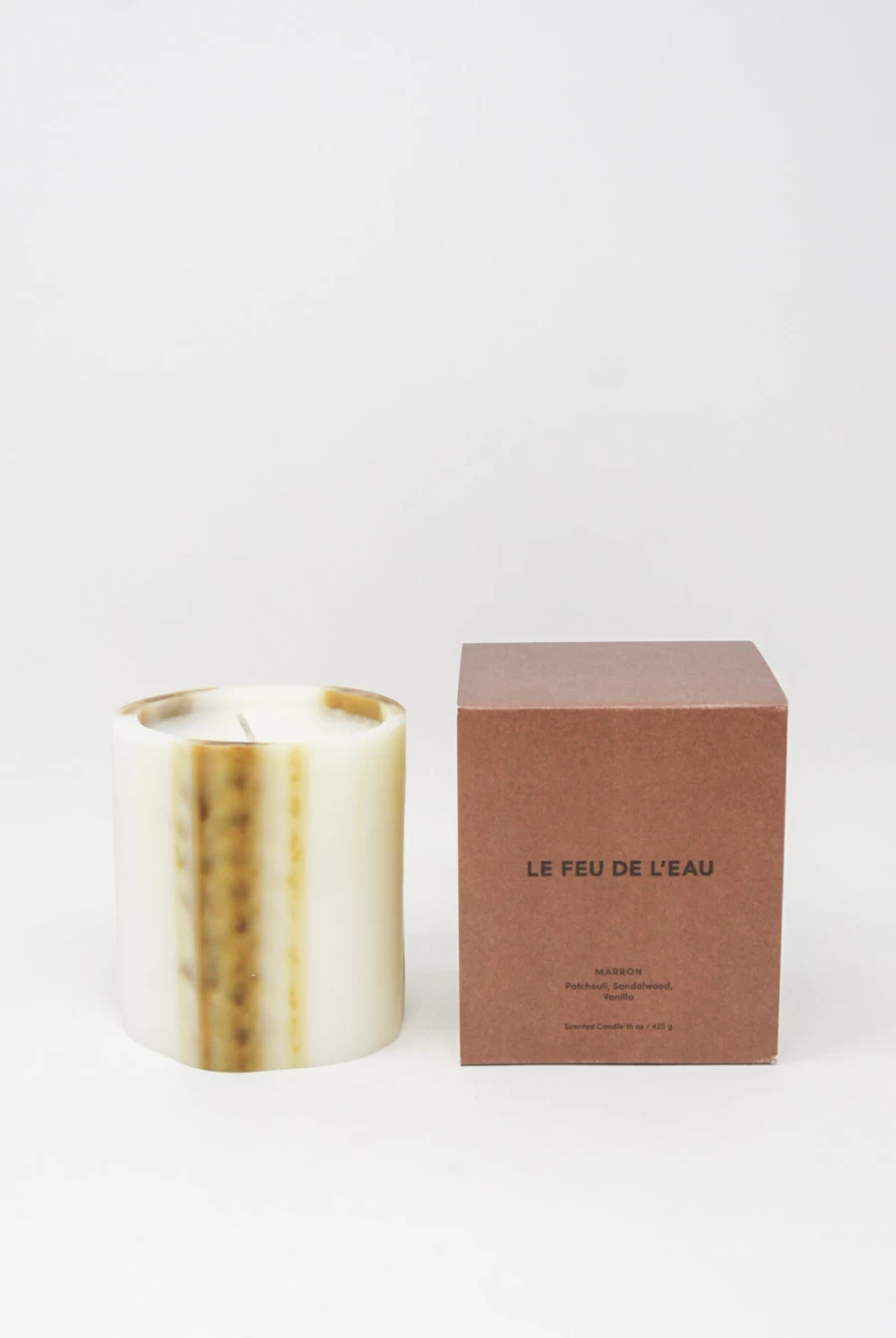 "Le Feu De L'Eau Artisan Amber Scented Candle - Le Feu Marron Handmade Soy Wax Candle"