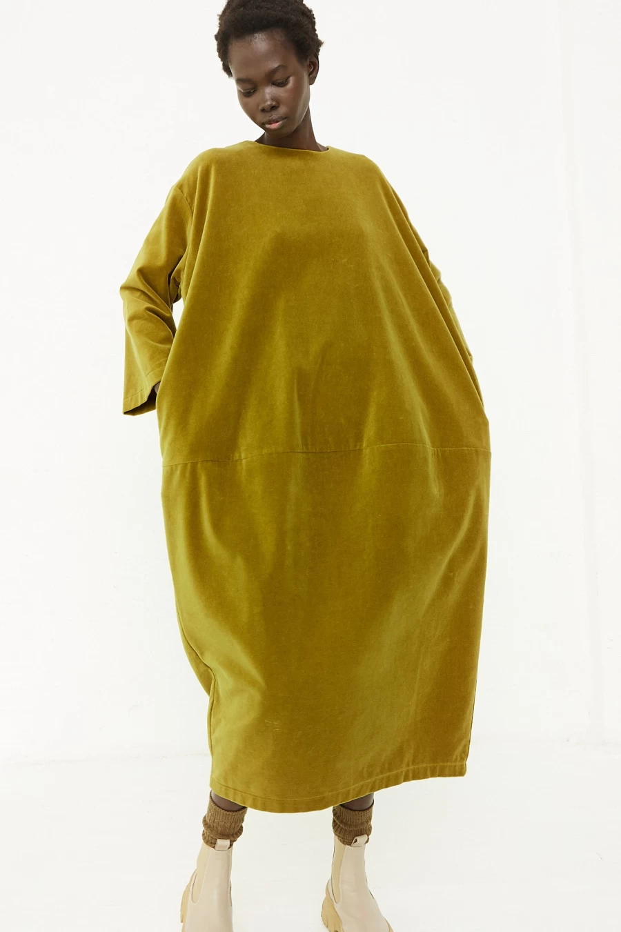 Black Crane Olive Green Velvet Long Bud Dress | Elegant Boho Style | Oroboro Collection