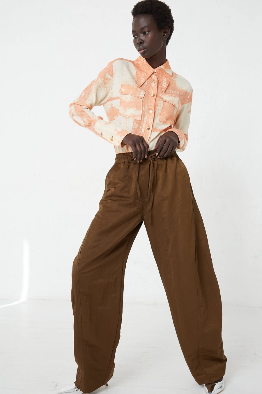 Rejina Pyo Brown Nylon Una Trousers | High-Waisted Sustainable Women's Pants