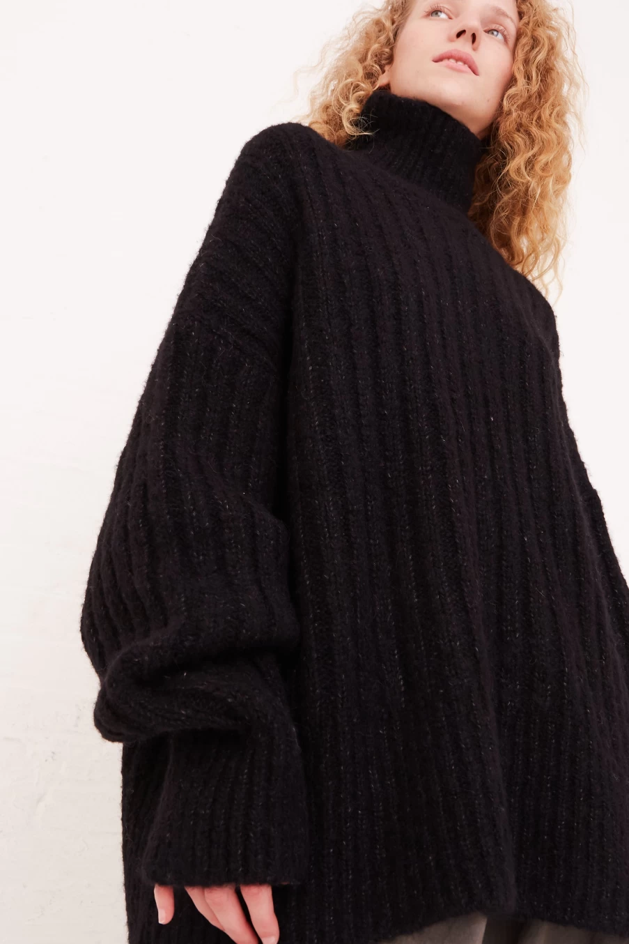 Lauren Manoogian Black Ribbed Turtleneck Sweater | Luxurious Knitwear for Women