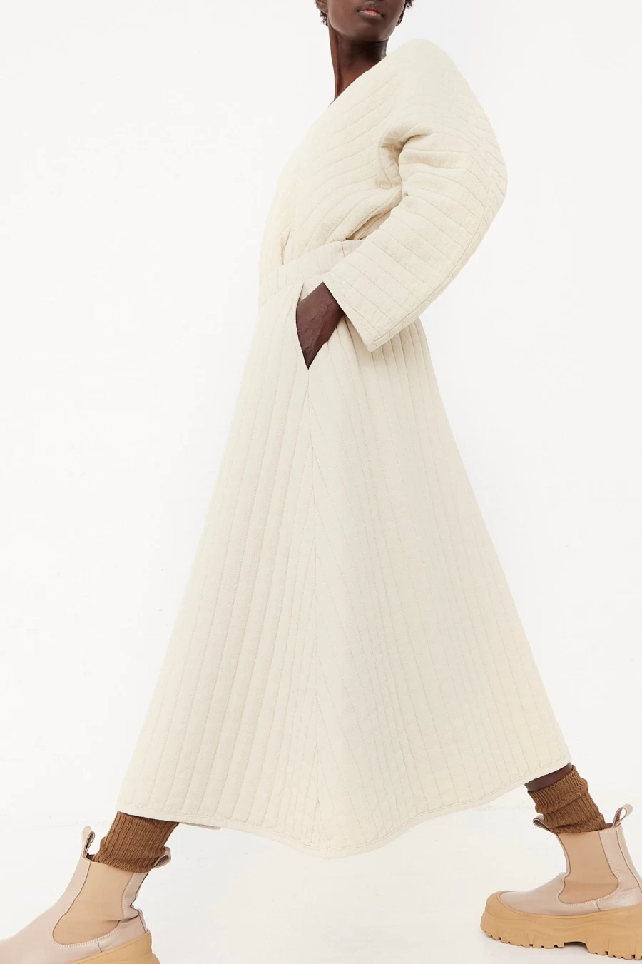 Black Crane Ivory Quilted Skirt - Elegant High-Waisted Boho Style | Oroboro Store