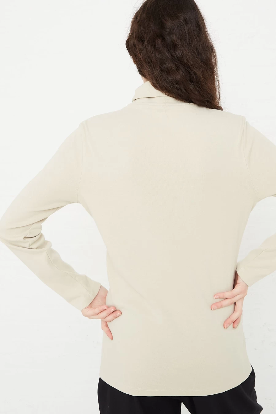 Black Crane Ivory Cotton Rib Knit Turtleneck Top - Oroboro Collection