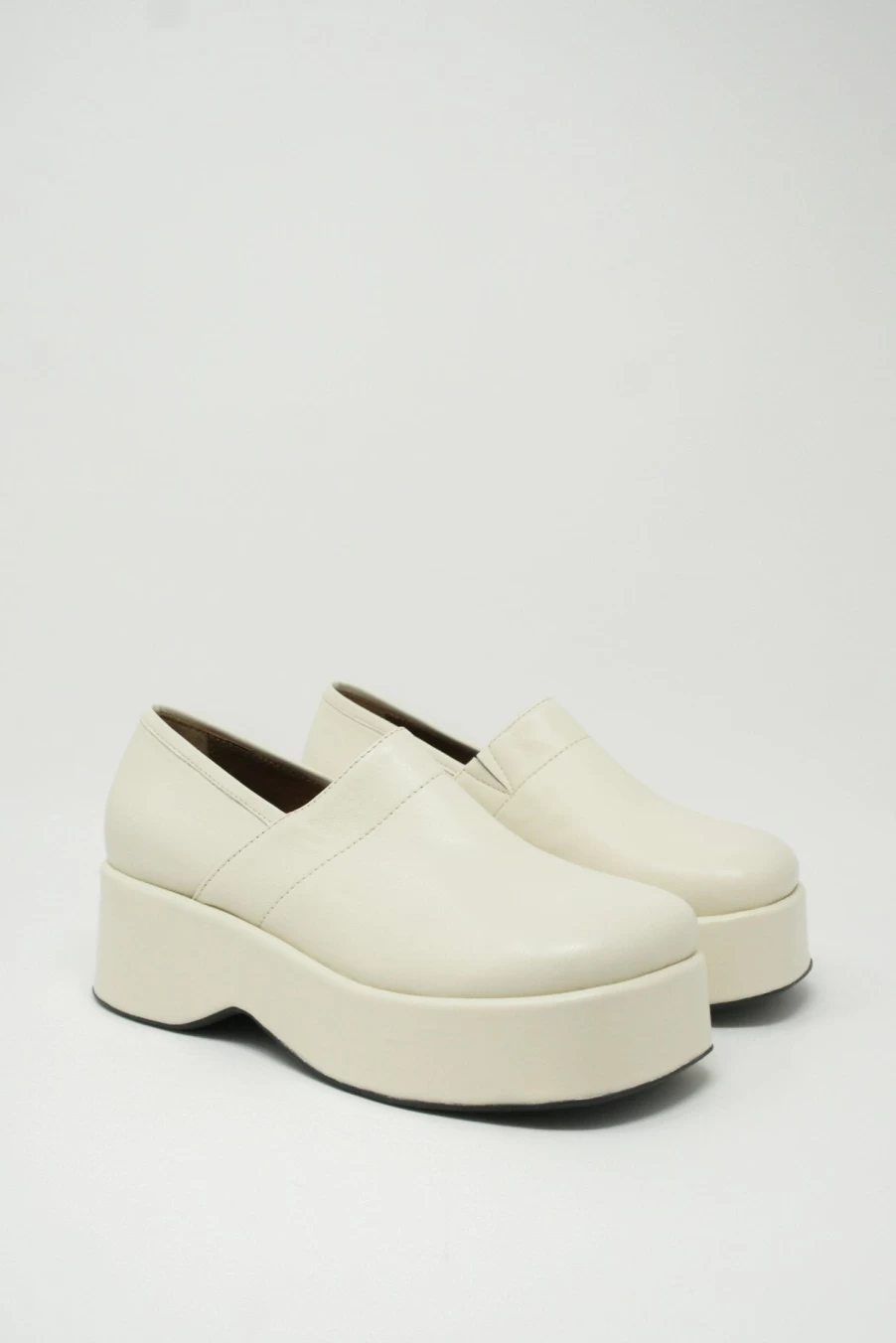 Rejina Pyo Lucie Leather Clog Cream Women's Slip-On Shoes | Oroboro Store