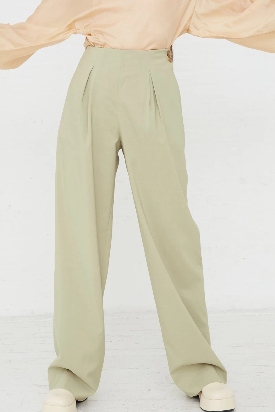 Rejina Pyo Reine Trouser in Sage Green | High-Waisted Wide-Leg Pants for Women | Oroboro Store