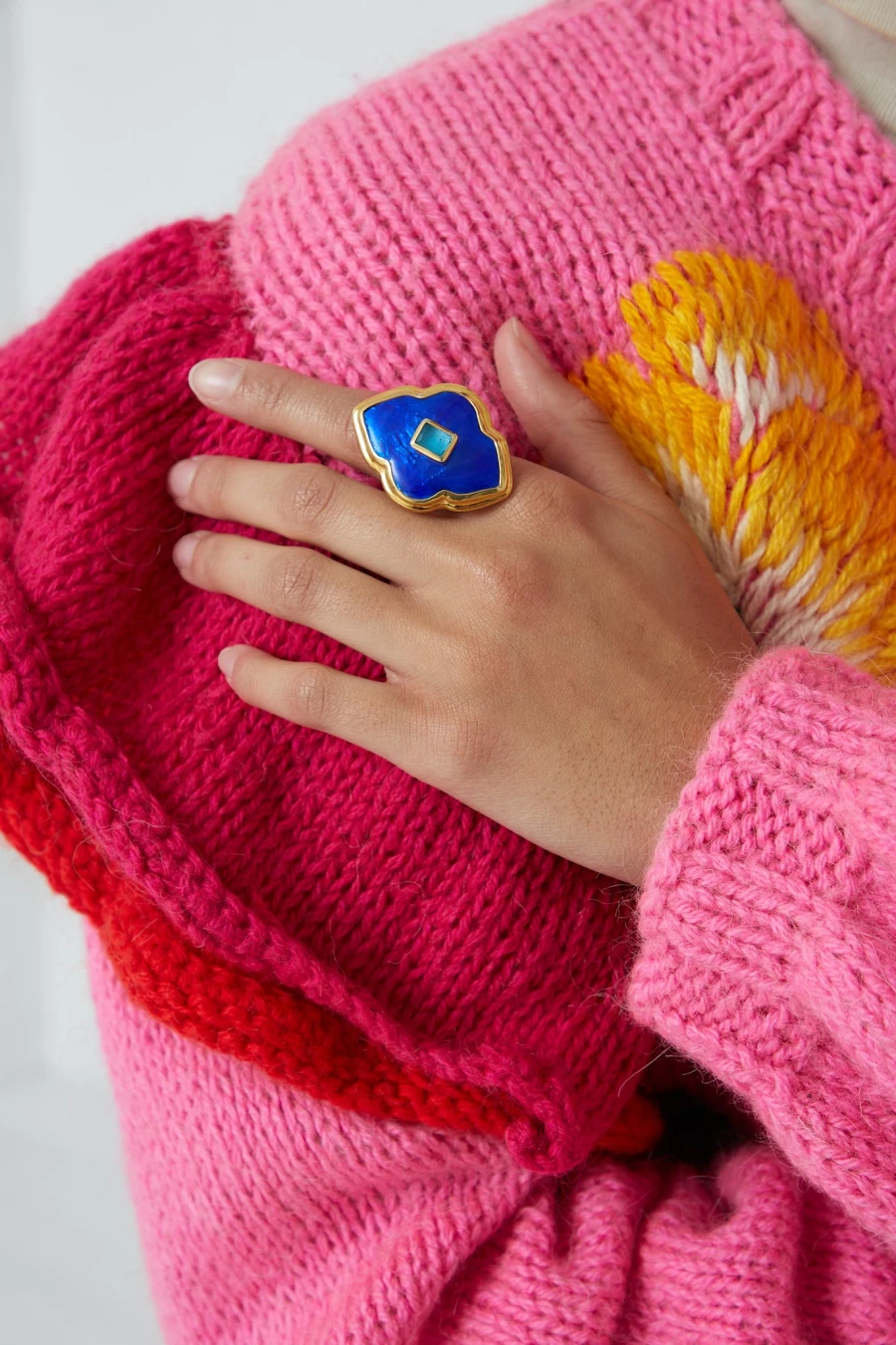 Sofio Gongli Blue Ring with Green Square Center Stone | Oroboro Elegant Jewelry
