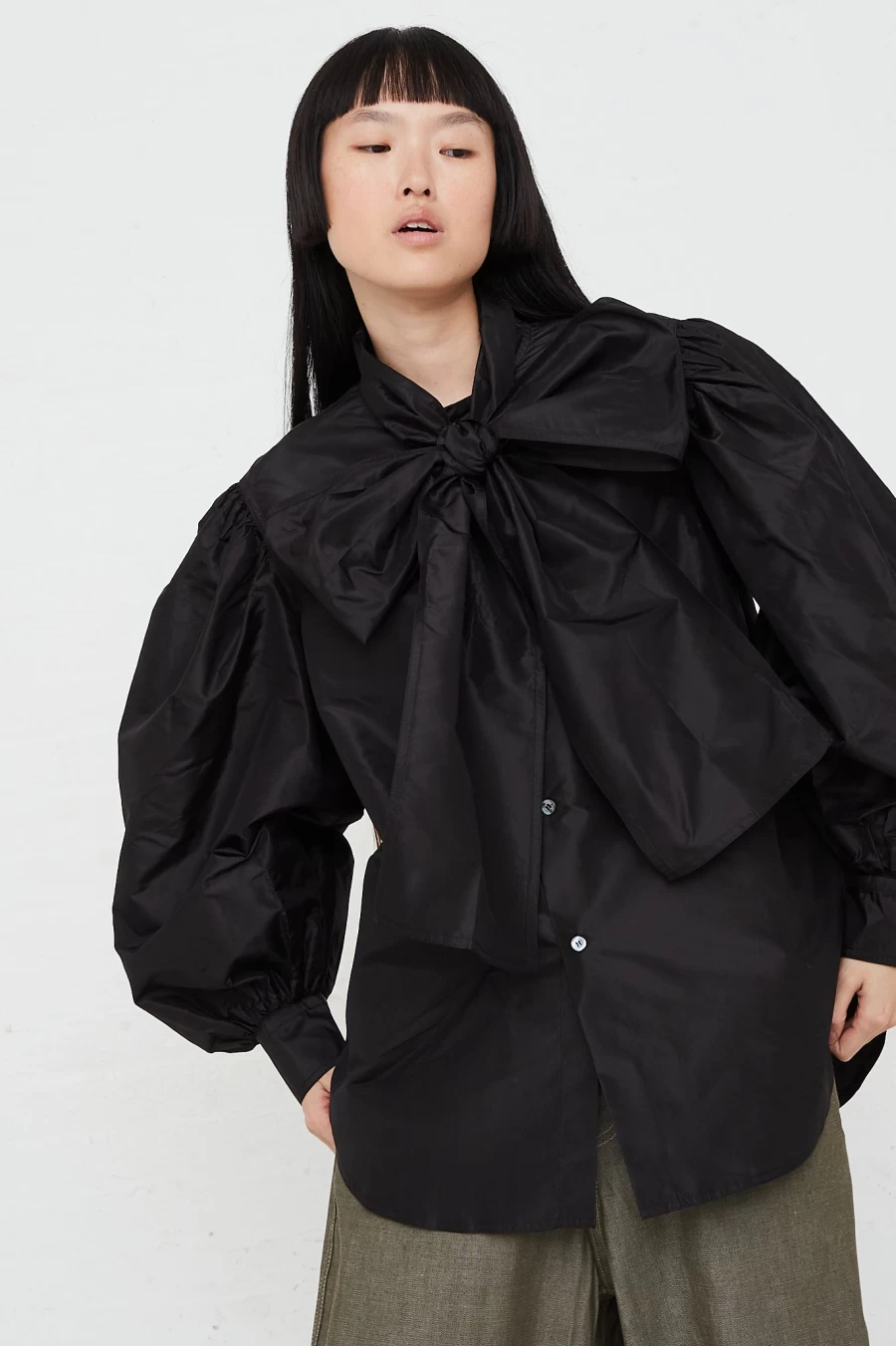 Sofie D'Hoore Black Silk Taffeta Burnette Shirt - Luxury Woven Blouse | Oroboro Store