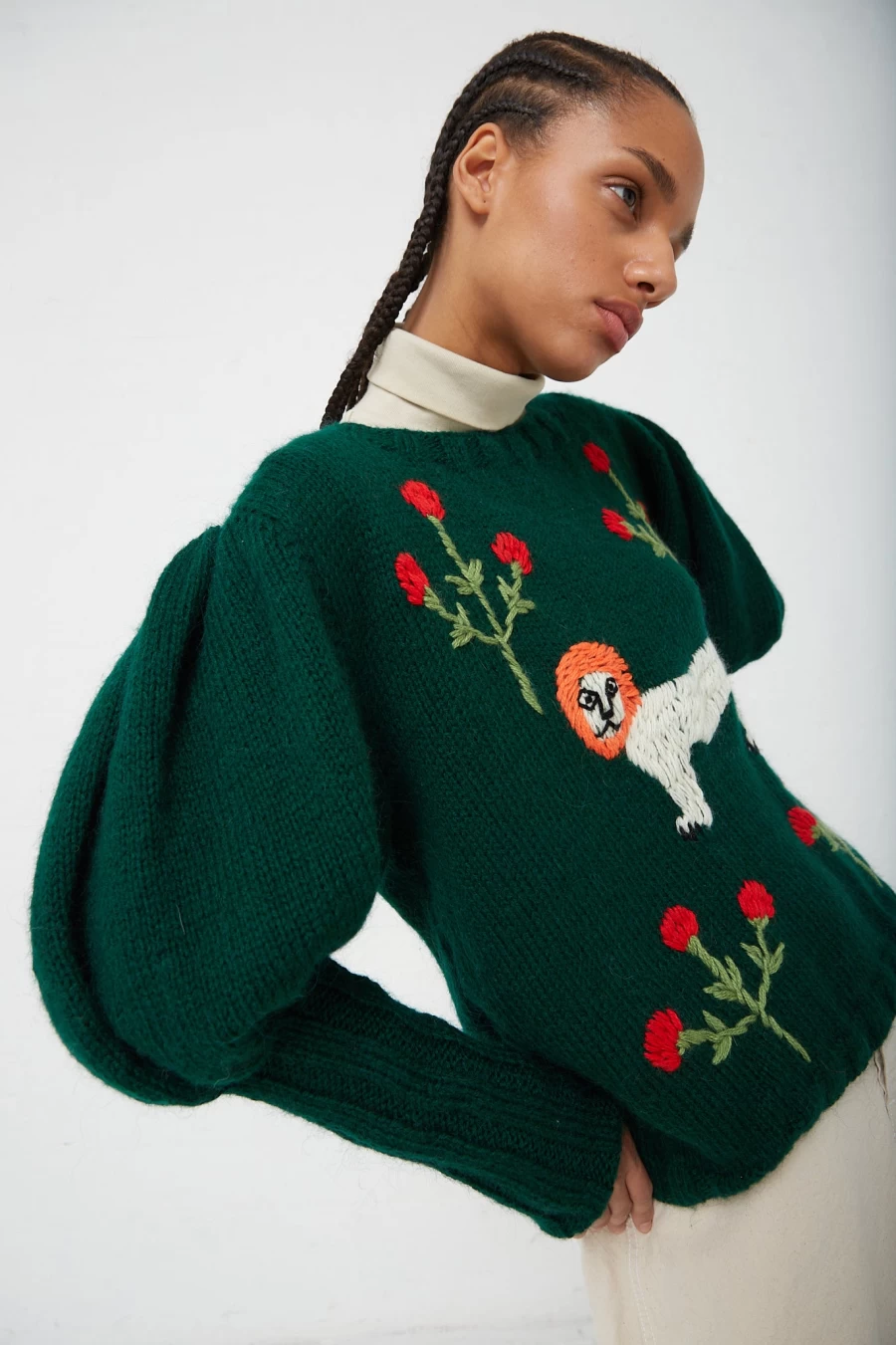 Sofio Gongli Green Lion And Fish Knit Sweater | Oroboro Fashion